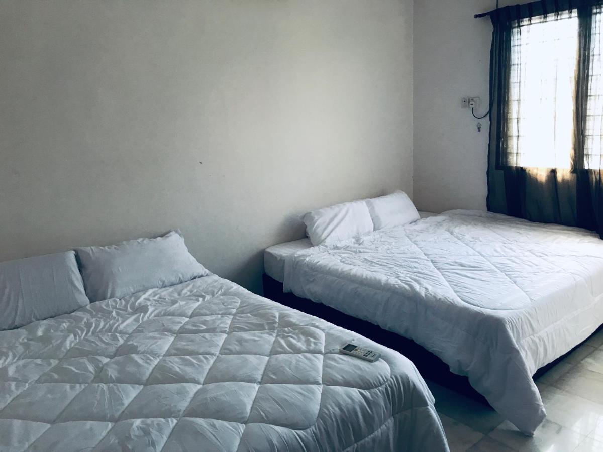 Cozy And Comfortable Homestay In Sungai Siput Buitenkant foto